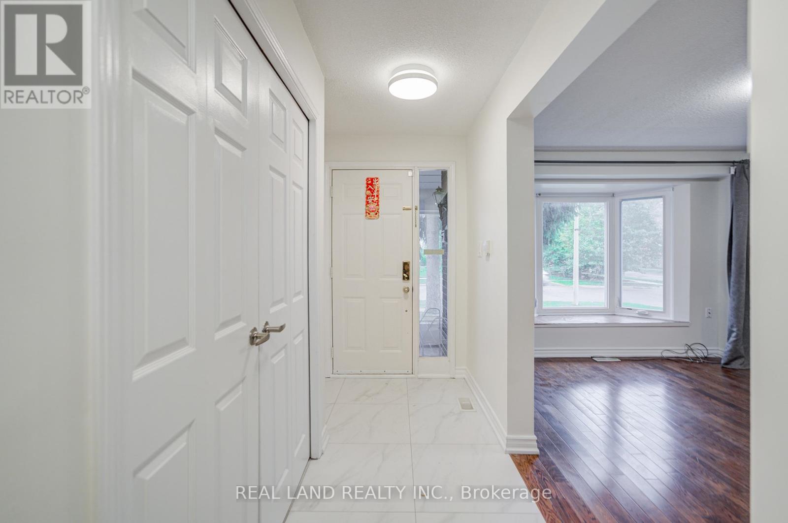 46 Wintermute Boulevard, Toronto, Ontario M1W 3M6 - Photo 3 - E12887448