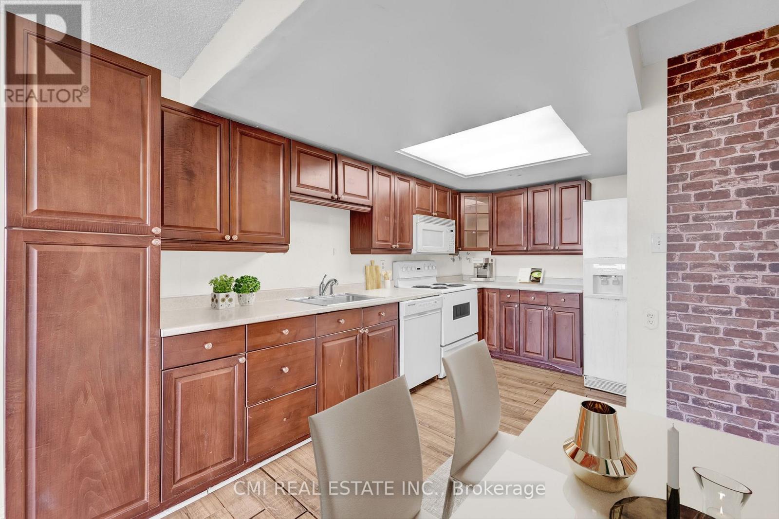 1510 - 2466 Eglinton Avenue E, Toronto (Eglinton East), Ontario  M1K 5J8 - Photo 17 - E12887644