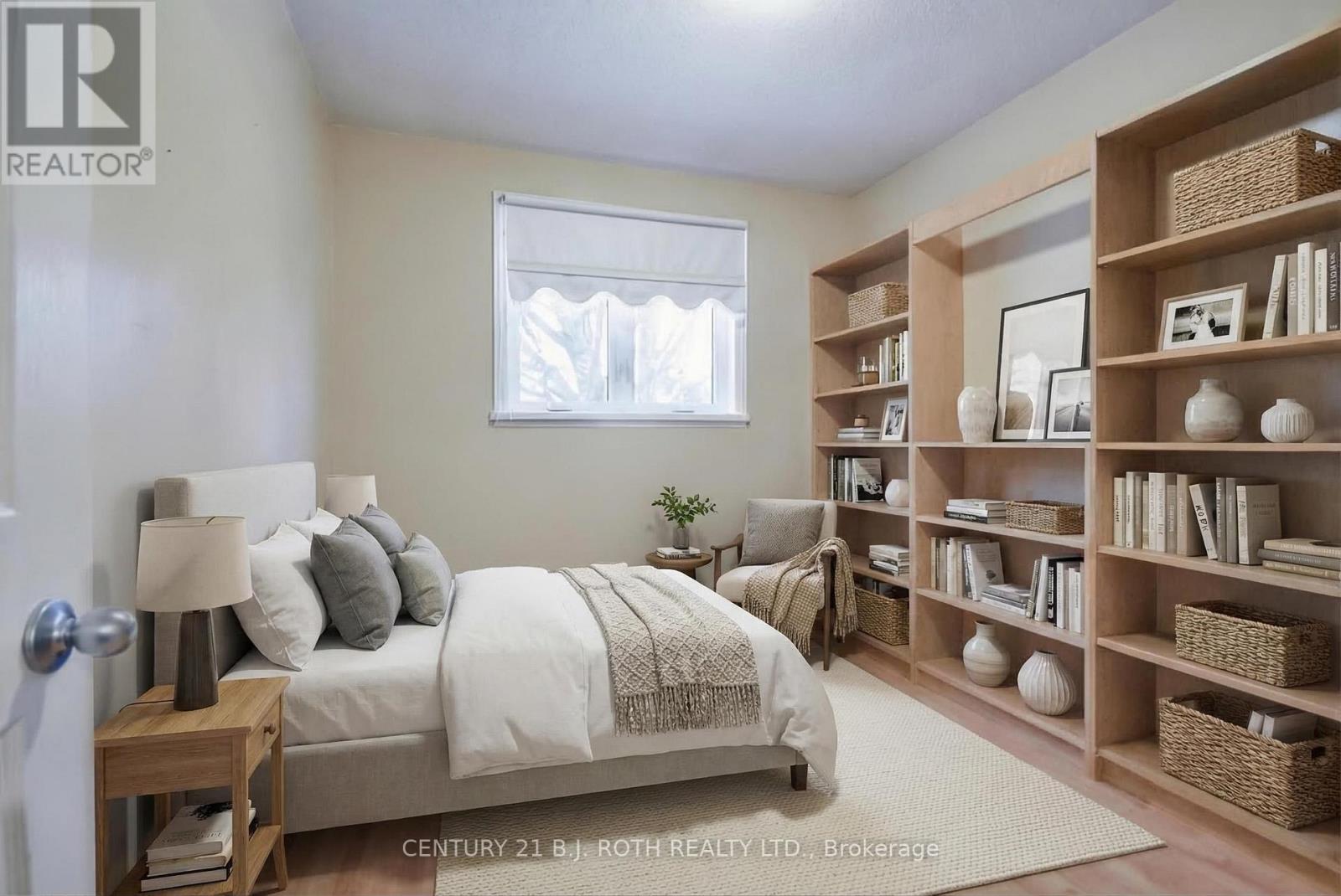 228 Spencer Avenue, Essa, Ontario  L0L 2N0 - Photo 19 - N12887418