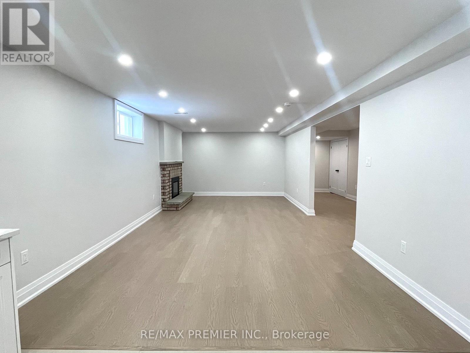 115 Mapes Avenue, Vaughan (West Woodbridge), Ontario  L4L 8R9 - Photo 11 - N12887488