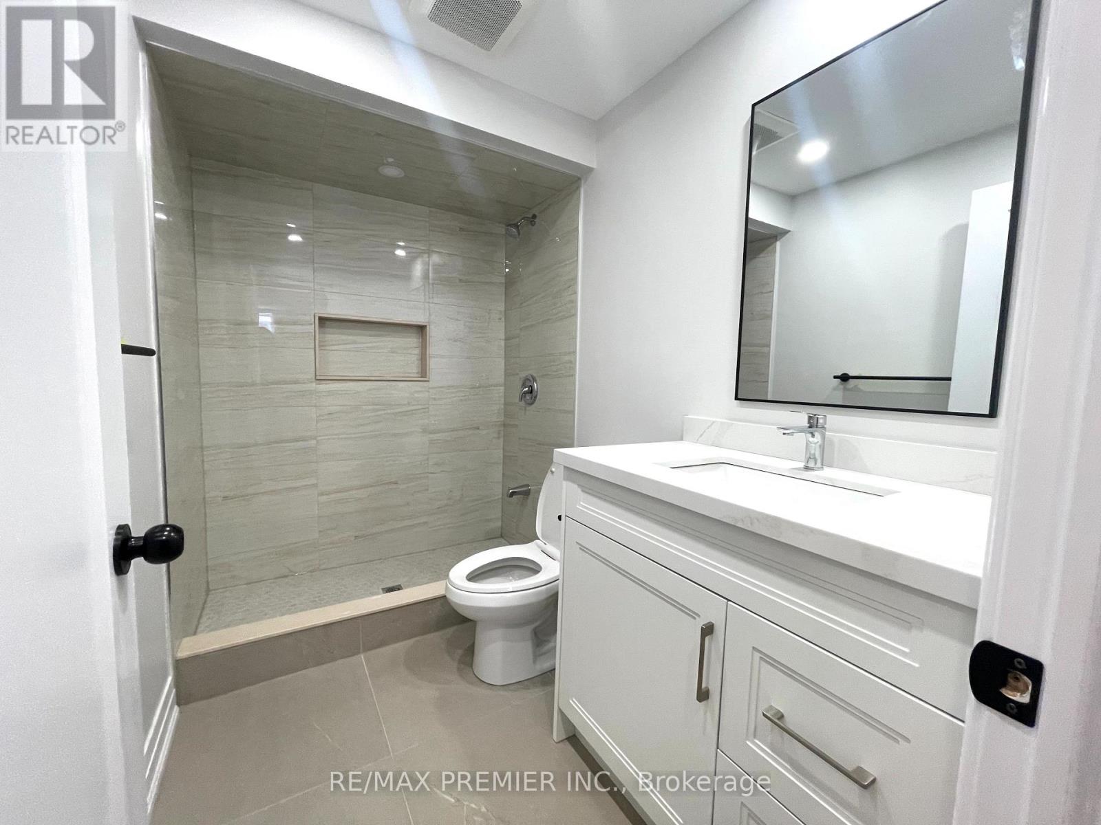 115 Mapes Avenue, Vaughan (West Woodbridge), Ontario  L4L 8R9 - Photo 9 - N12887488