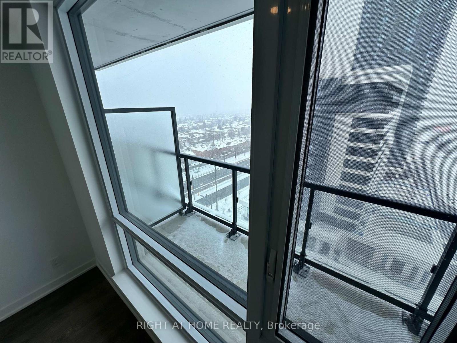 1220 - 7950 Bathurst Street, Vaughan (Beverley Glen), Ontario  L4J 0L4 - Photo 18 - N12887514