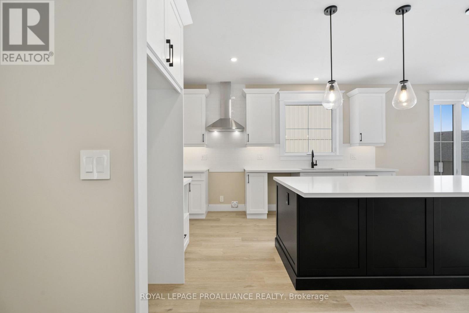 38 Hollingsworth Street, Cramahe, Ontario K0K 1S0 - Photo 14 - X12213731