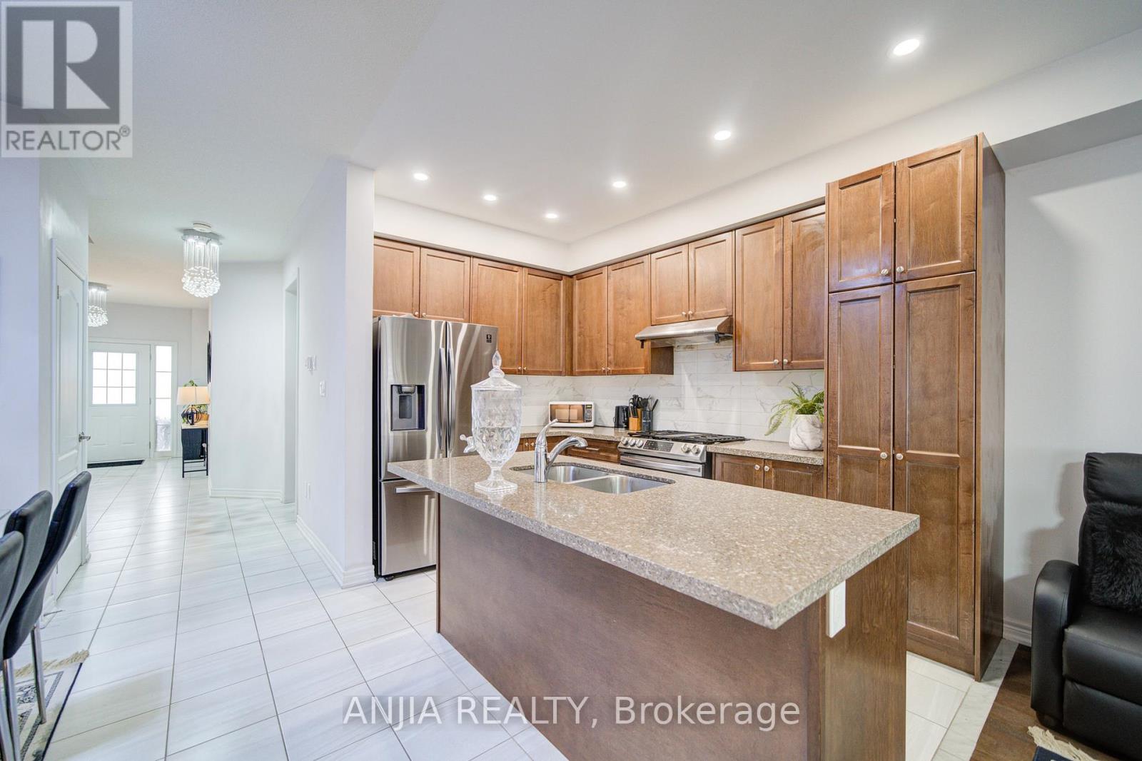 Lot 4r - 34 Haskins Crescent, Georgina (Keswick South), Ontario  L4P 2G6 - Photo 11 - N12887654