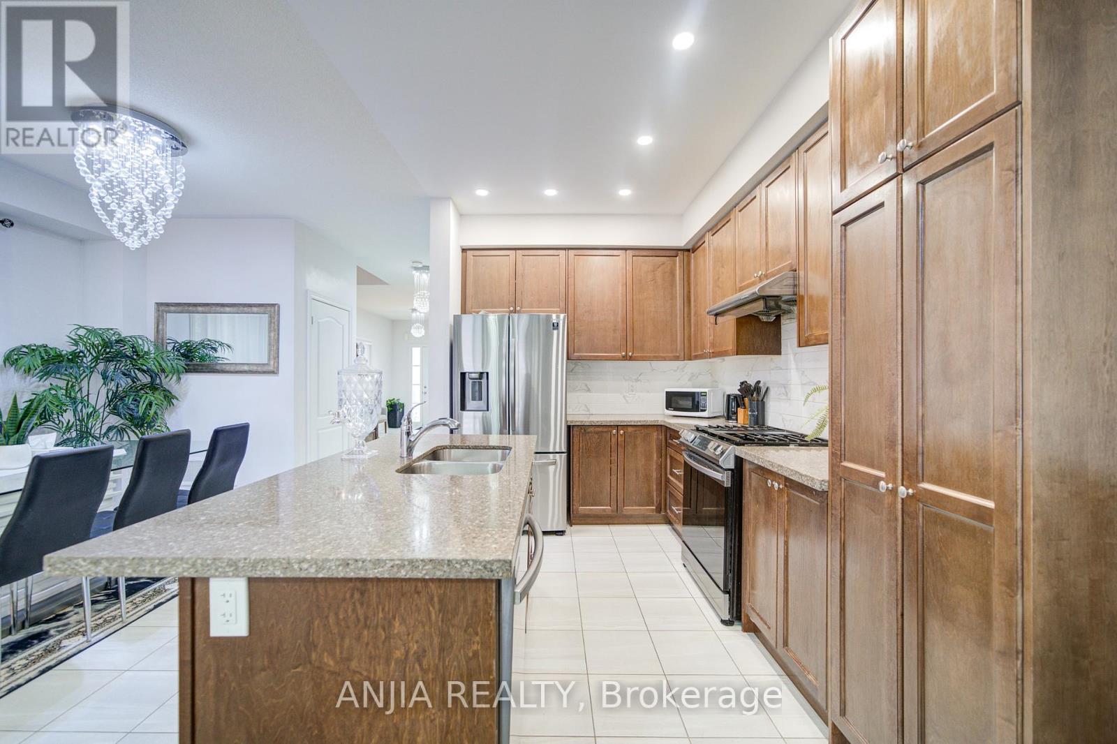 Lot 4r - 34 Haskins Crescent, Georgina (Keswick South), Ontario  L4P 2G6 - Photo 12 - N12887654