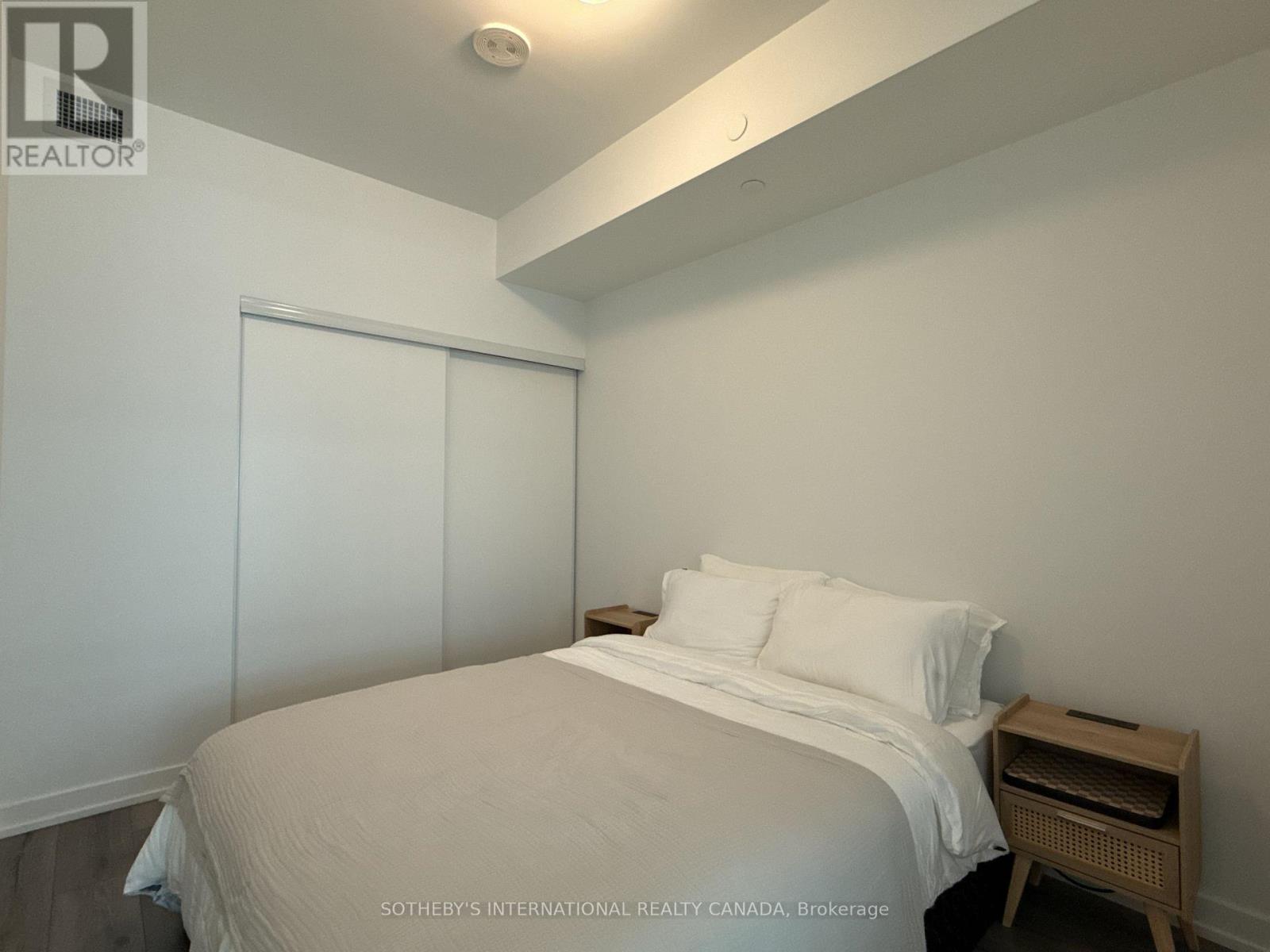 510 - 1195 The Queensway Road, Toronto (Islington-City Centre West), Ontario  M8Z 1R6 - Photo 8 - W12887340