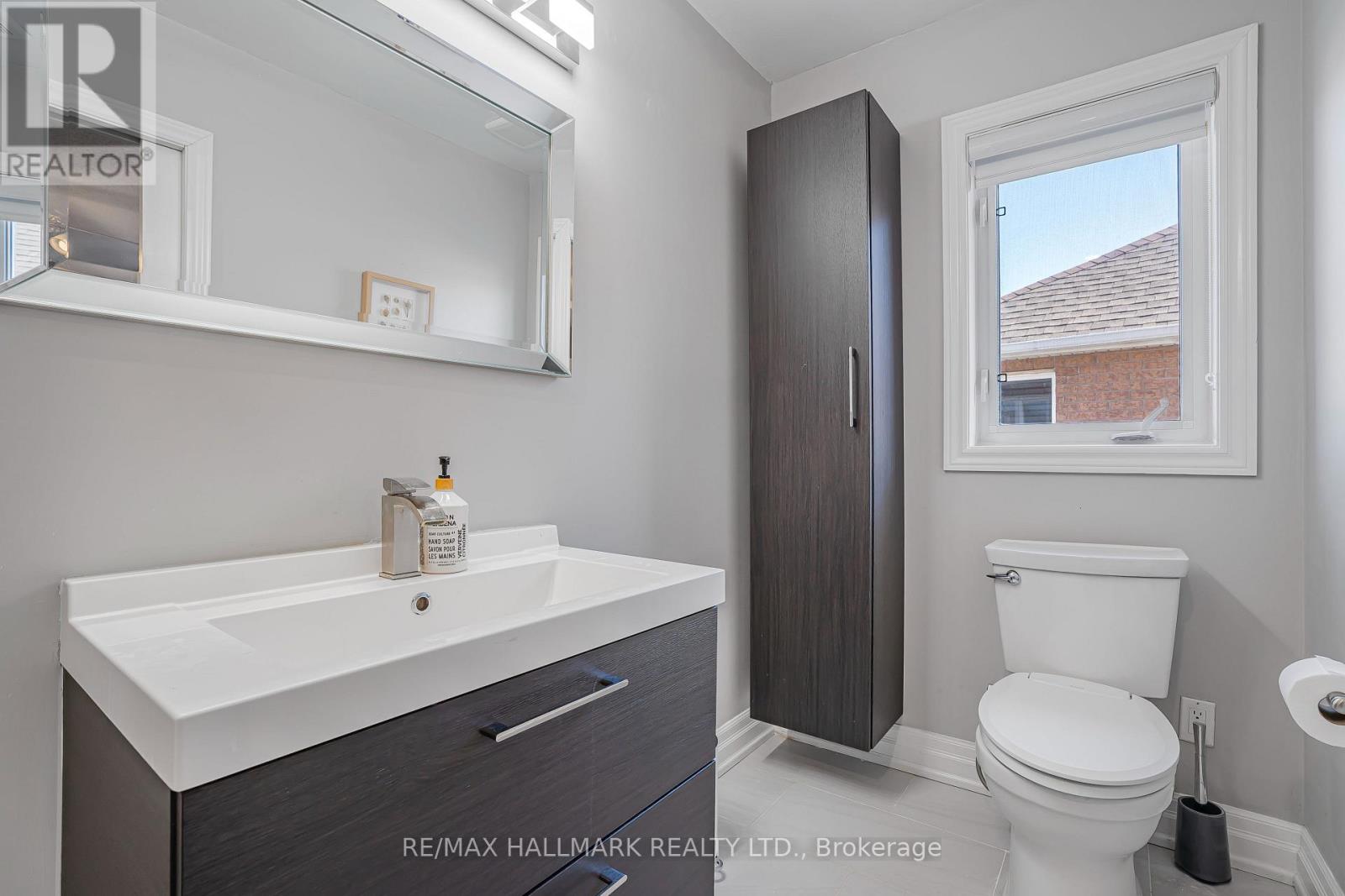 46 Customline Drive, Brampton, Ontario  L7A 3C2 - Photo 32 - W12886284