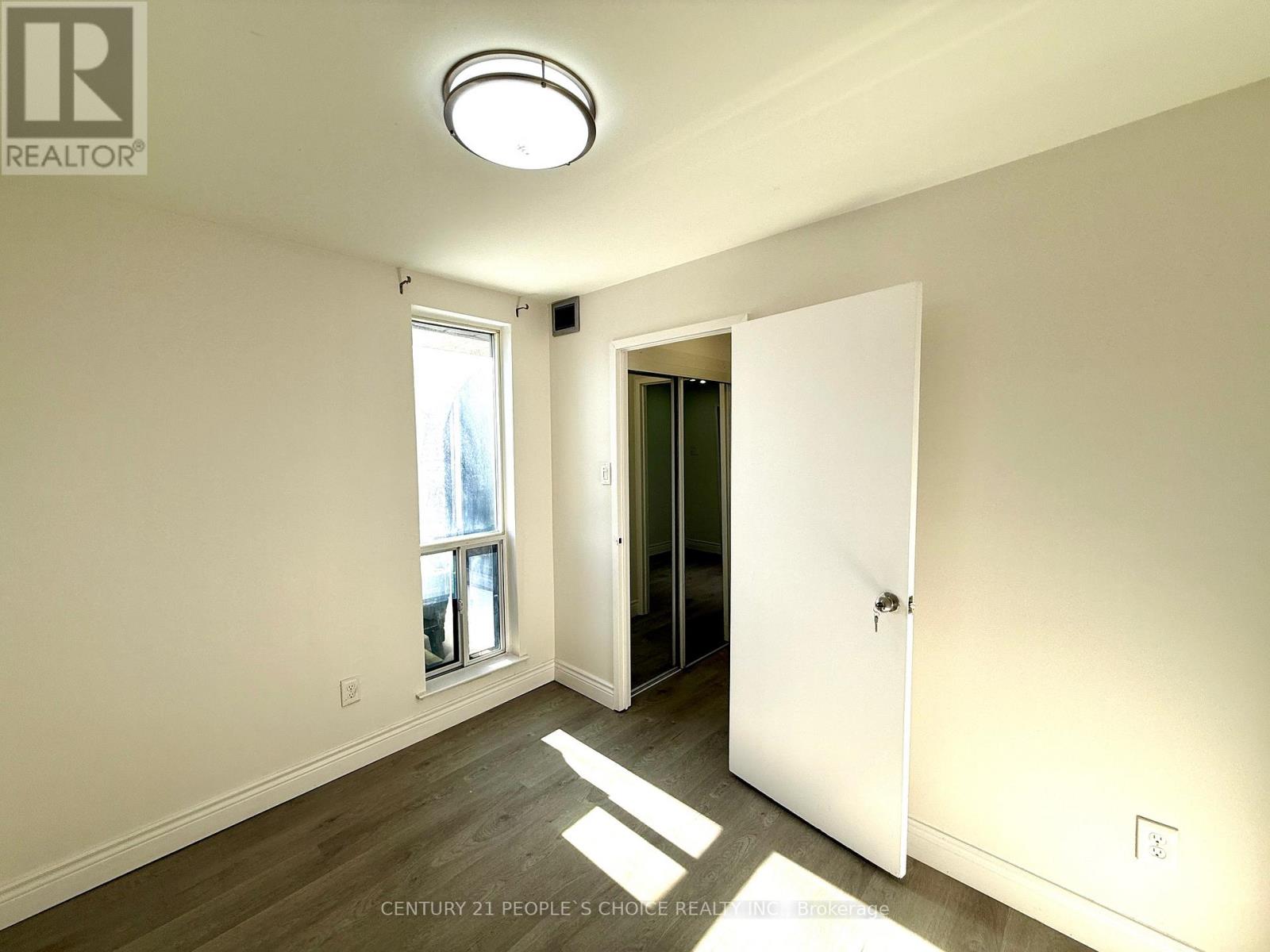 231 Building B - 2095 Roche Court, Mississauga (Sheridan), Ontario  L5K 2C8 - Photo 18 - W12886688