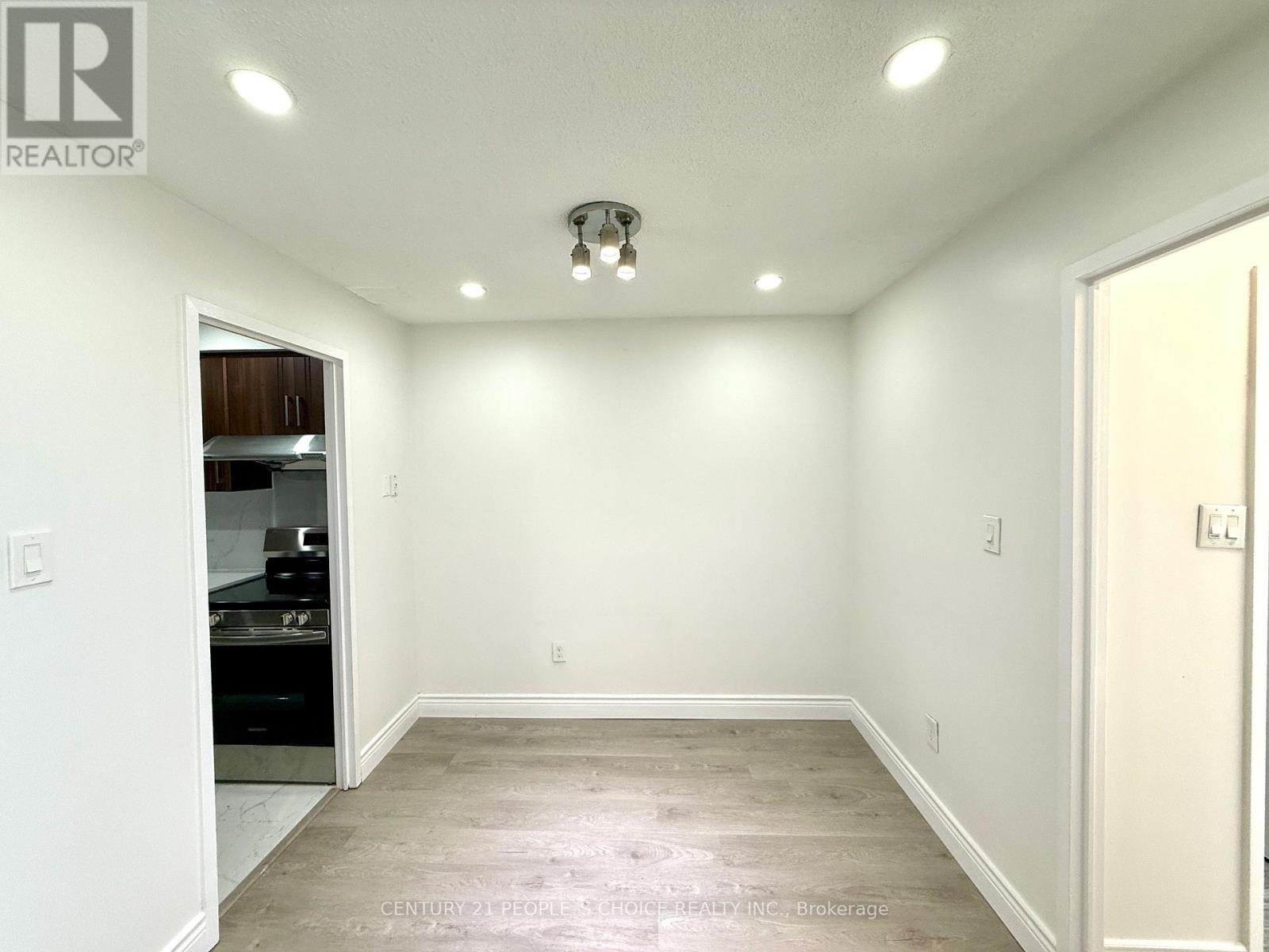 231 Building B - 2095 Roche Court, Mississauga (Sheridan), Ontario  L5K 2C8 - Photo 16 - W12886688