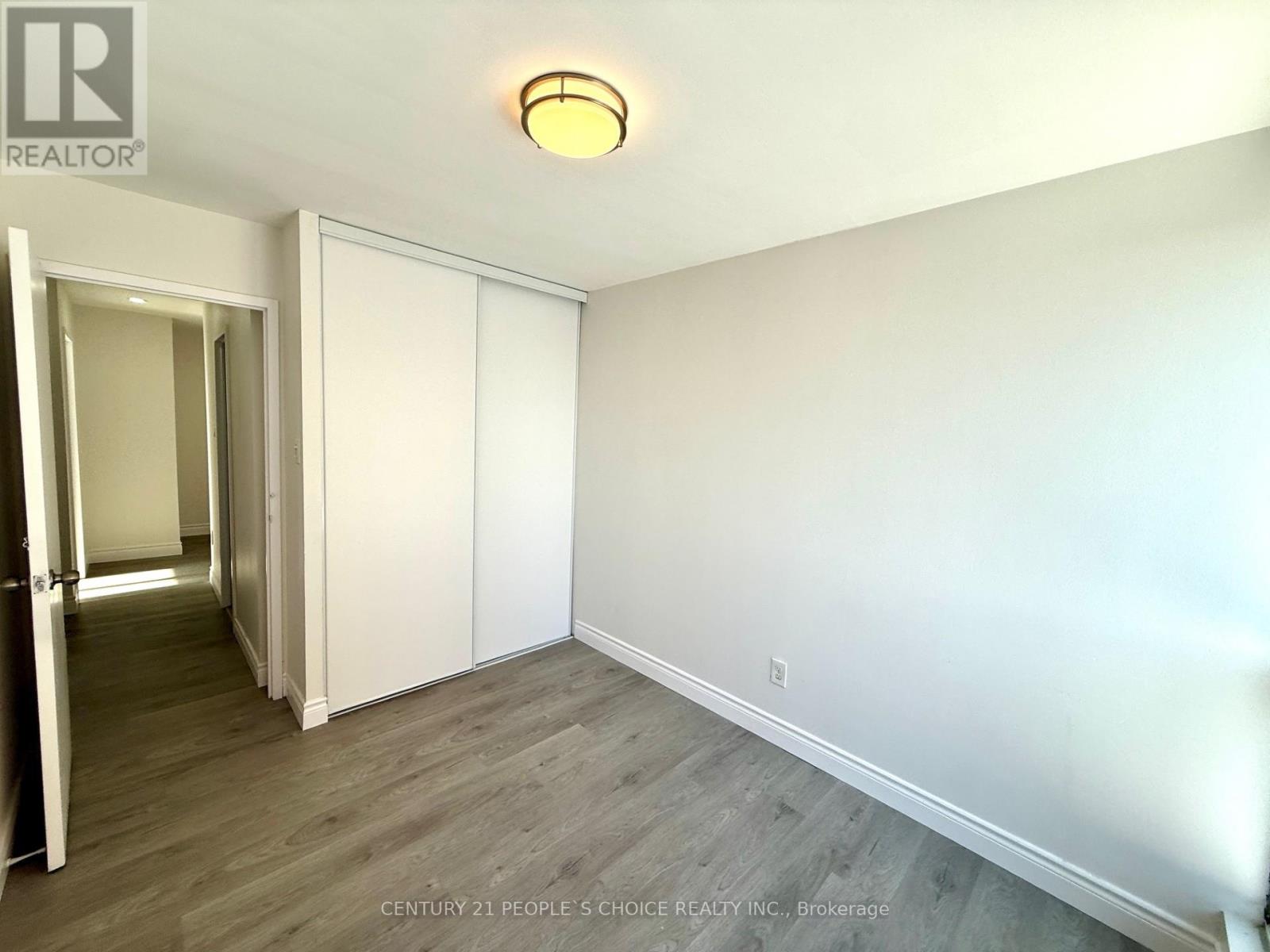 231 Building B - 2095 Roche Court, Mississauga (Sheridan), Ontario  L5K 2C8 - Photo 24 - W12886688