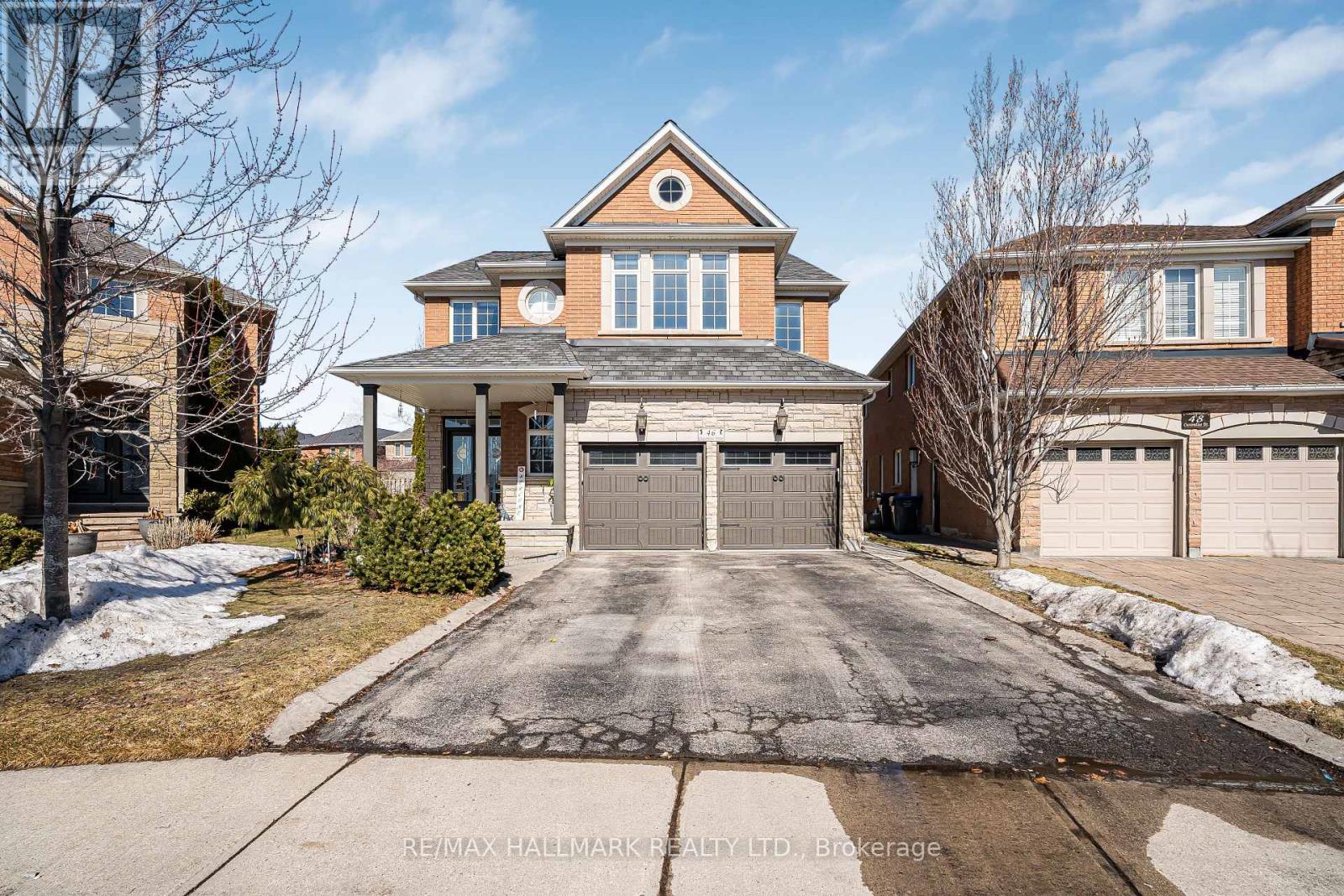 46 CUSTOMLINE DRIVE, Brampton, Ontario