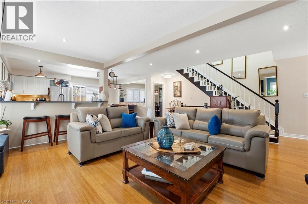 64 Griffith Drive, Grimsby, Ontario  L3M 5L2 - Photo 7 - 40812393