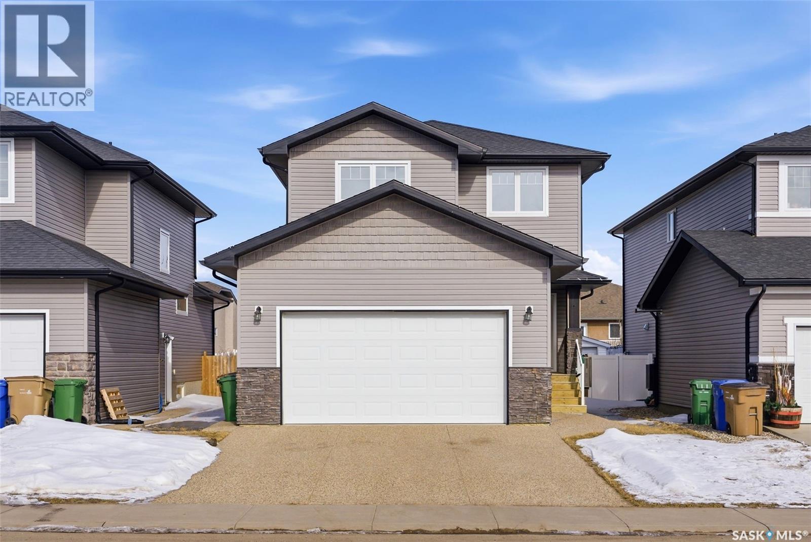 4830 GREEN APPLE DRIVE, Regina, Saskatchewan