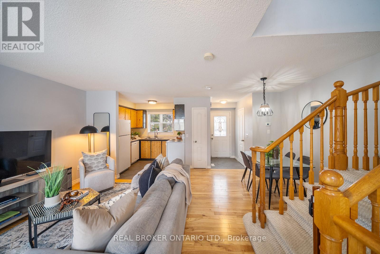 313 Elderberry Street, Orangeville, Ontario  L9W 4Z6 - Photo 5 - W12887360