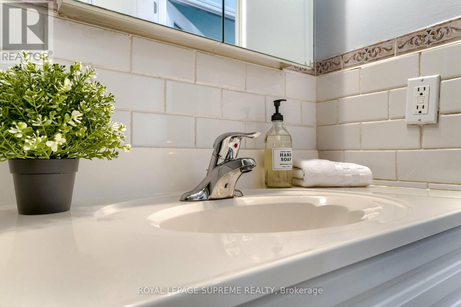 605 - 1600 Keele Street, Toronto, Ontario  M6N 5J1 - Photo 27 - W12887382