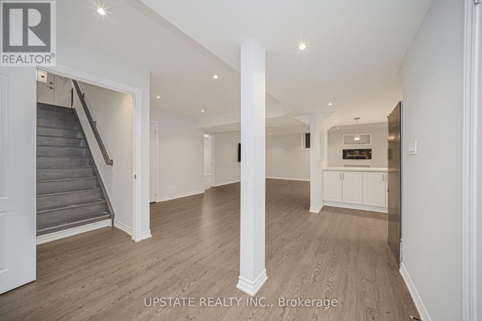 11 Mistyglen Crescent, Brampton, Ontario  L6Y 0X2 - Photo 35 - W12887408