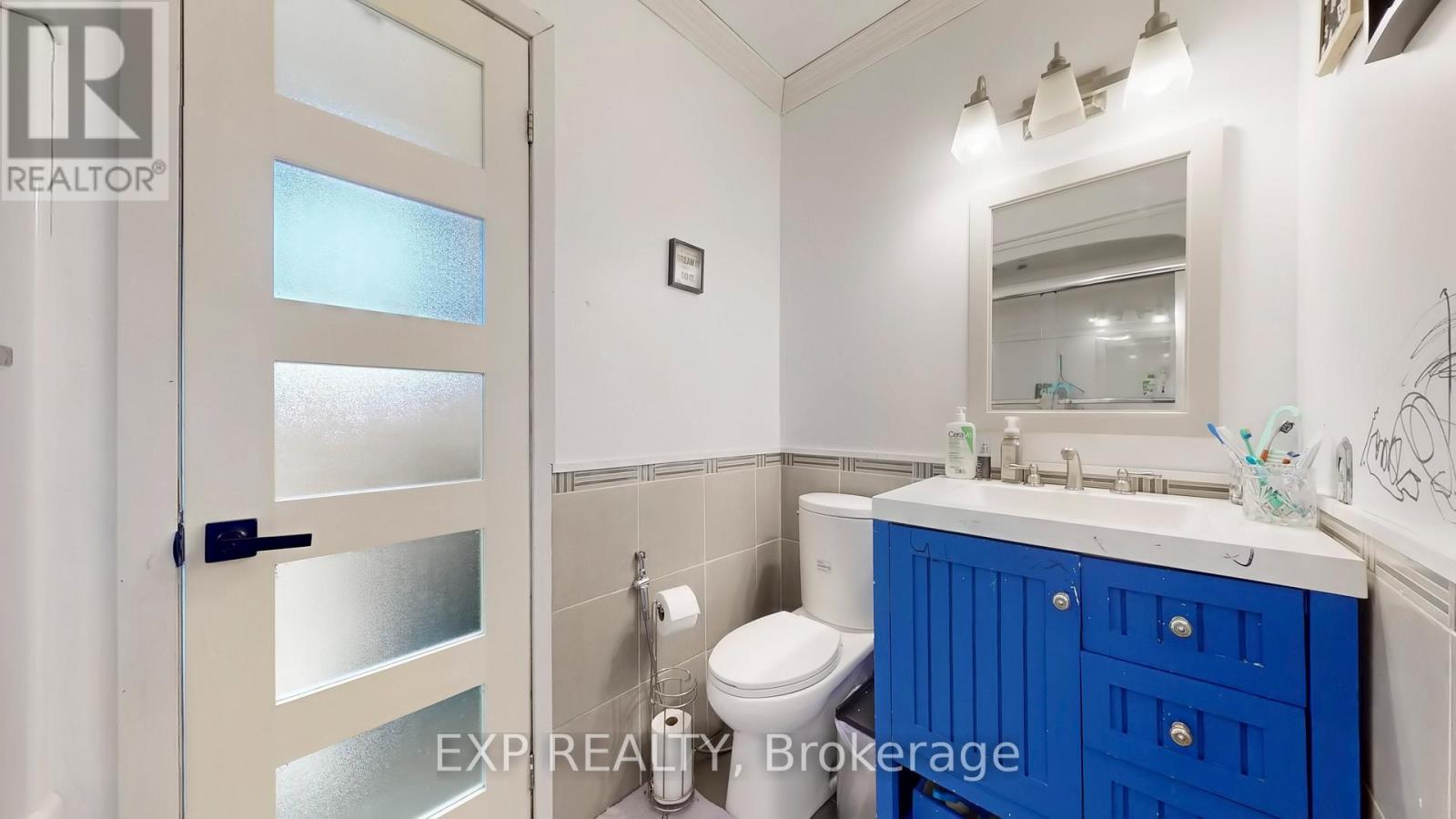 2458 Cobbinshaw Cir Drive, Mississauga, Ontario  L5N 2G3 - Photo 21 - W12887424