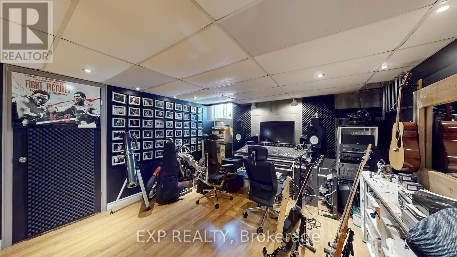 2458 Cobbinshaw Cir Drive, Mississauga, Ontario  L5N 2G3 - Photo 23 - W12887424