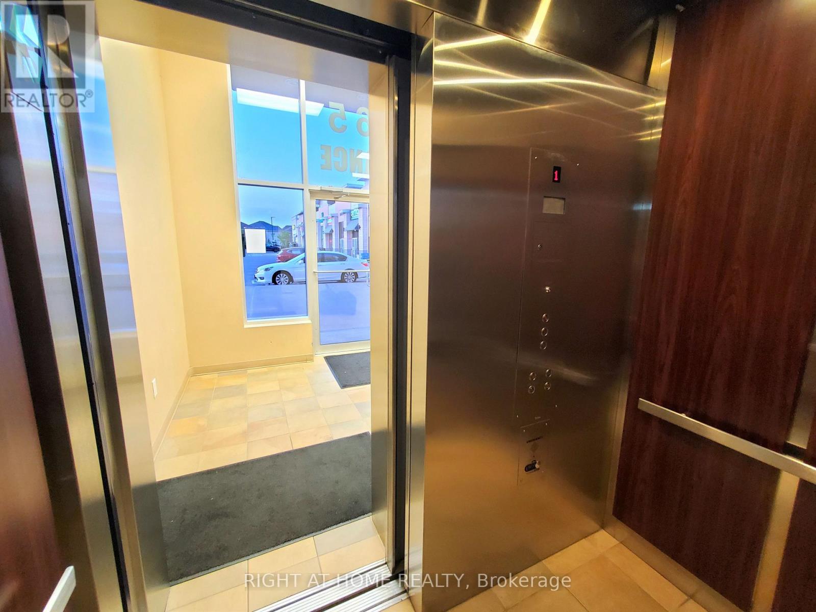 206 - 4265 Thomas Alton Boulevard, Burlington (Alton), Ontario  L7M 0A9 - Photo 33 - W12887460