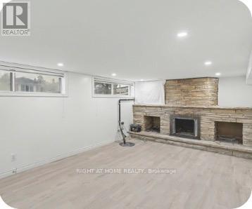 7 Mrgrath Place, Toronto (Eringate-Centennial-West Deane), Ontario  M9C 4L1 - Photo 3 - W12887492