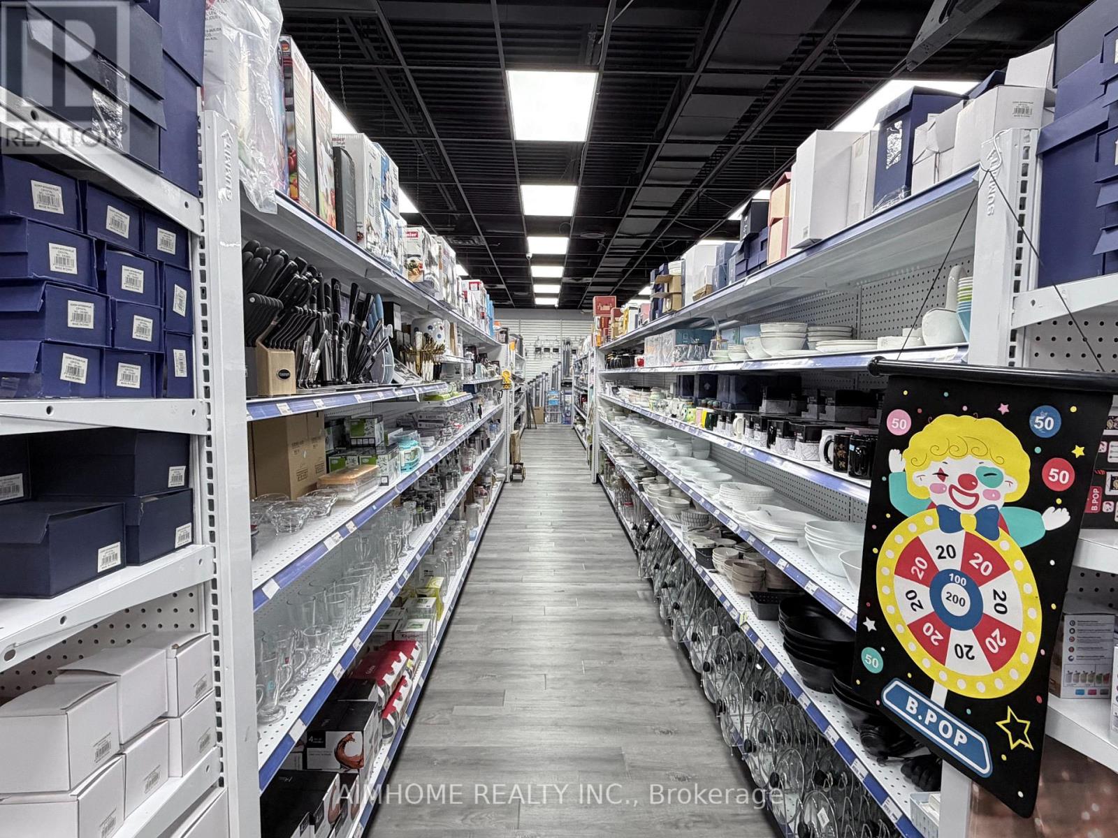 #88 - 1530 ALBION ROAD, Toronto, Ontario