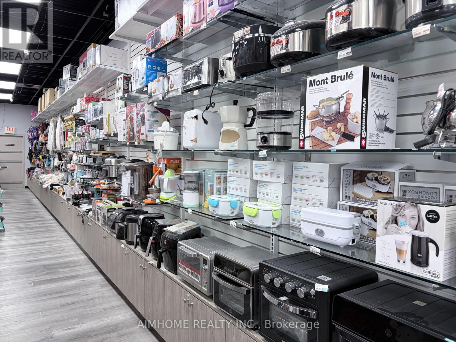 #88 - 1530 Albion Road, Toronto (Mount Olive-Silverstone-Jamestown), Ontario  M9V 1B4 - Photo 6 - W12887508