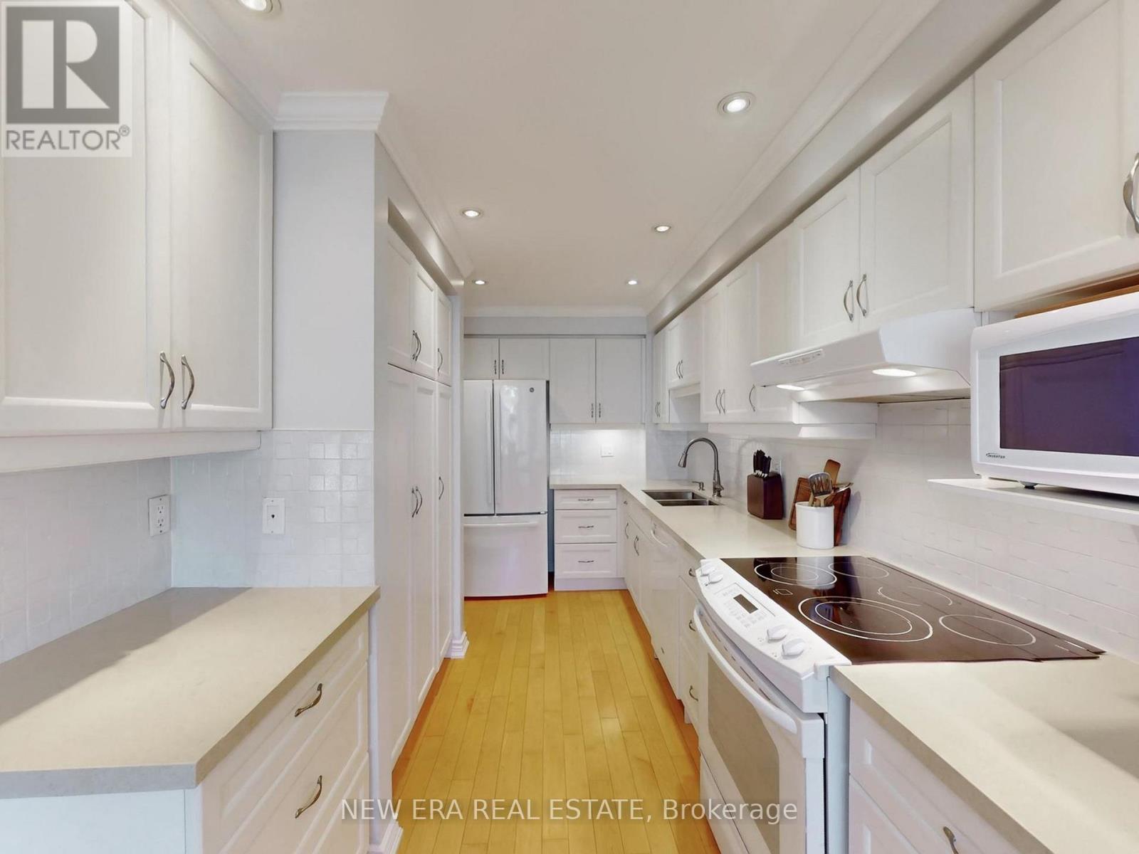 18 - 5490 Glen Erin Drive, Mississauga (Central Erin Mills), Ontario  L5M 5R4 - Photo 5 - W12887510