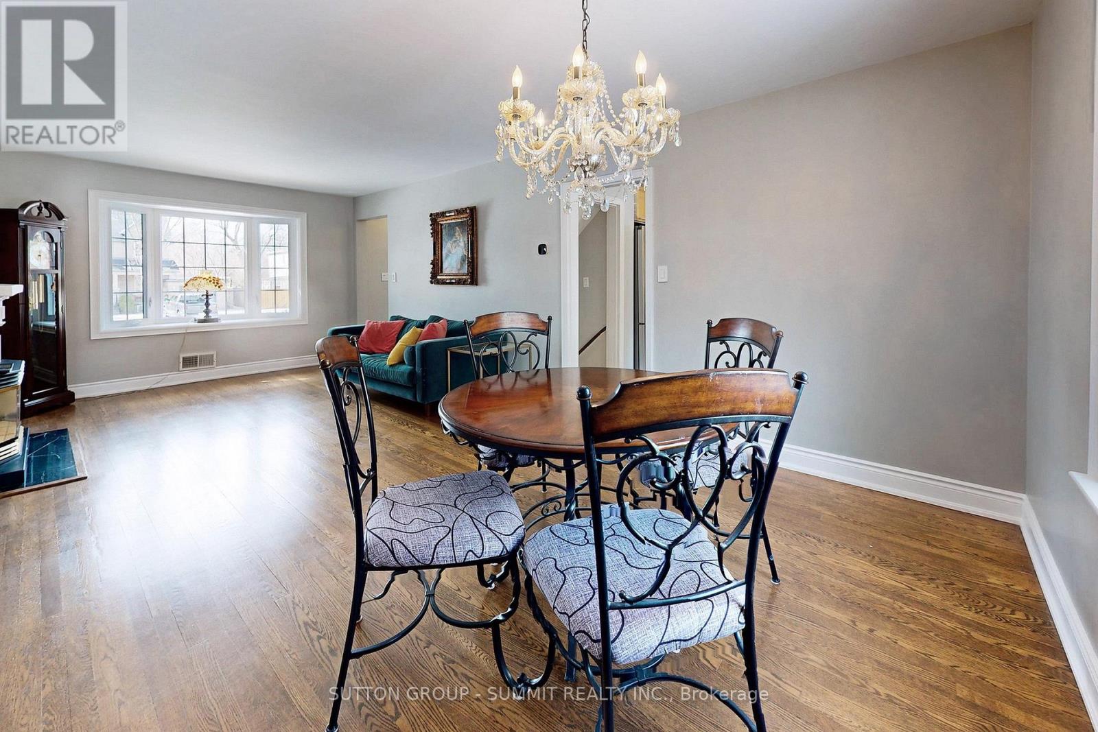 2225 Rambo Road, Mississauga, Ontario  L4Y 1X8 - Photo 15 - W12887550