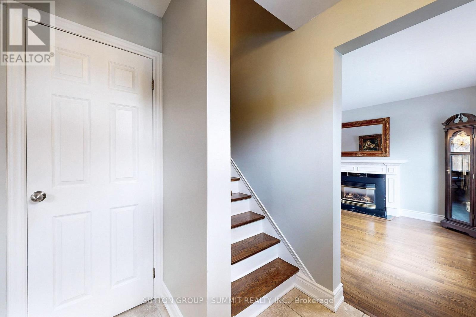 2225 Rambo Road, Mississauga, Ontario  L4Y 1X8 - Photo 26 - W12887550