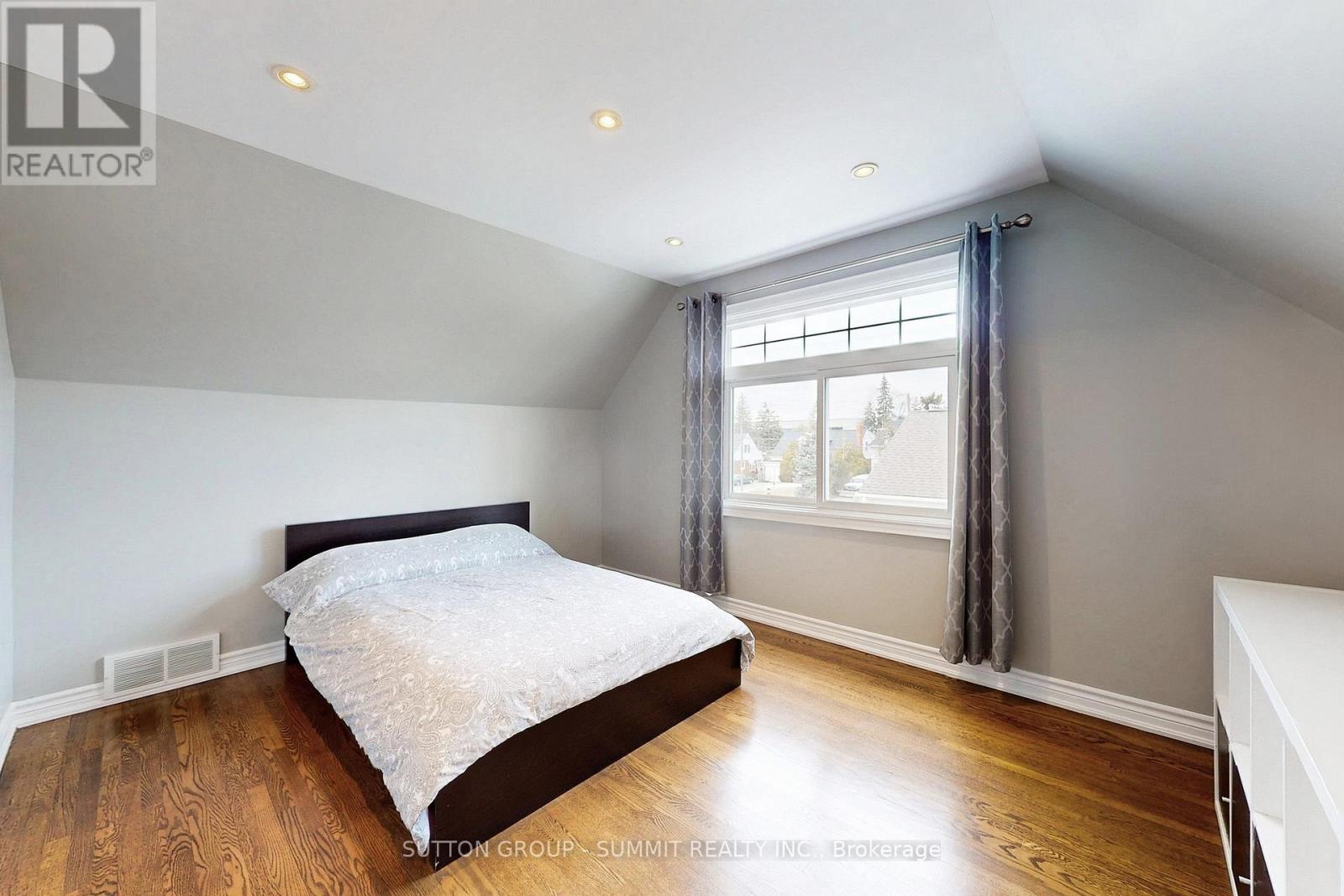 2225 Rambo Road, Mississauga, Ontario  L4Y 1X8 - Photo 28 - W12887550