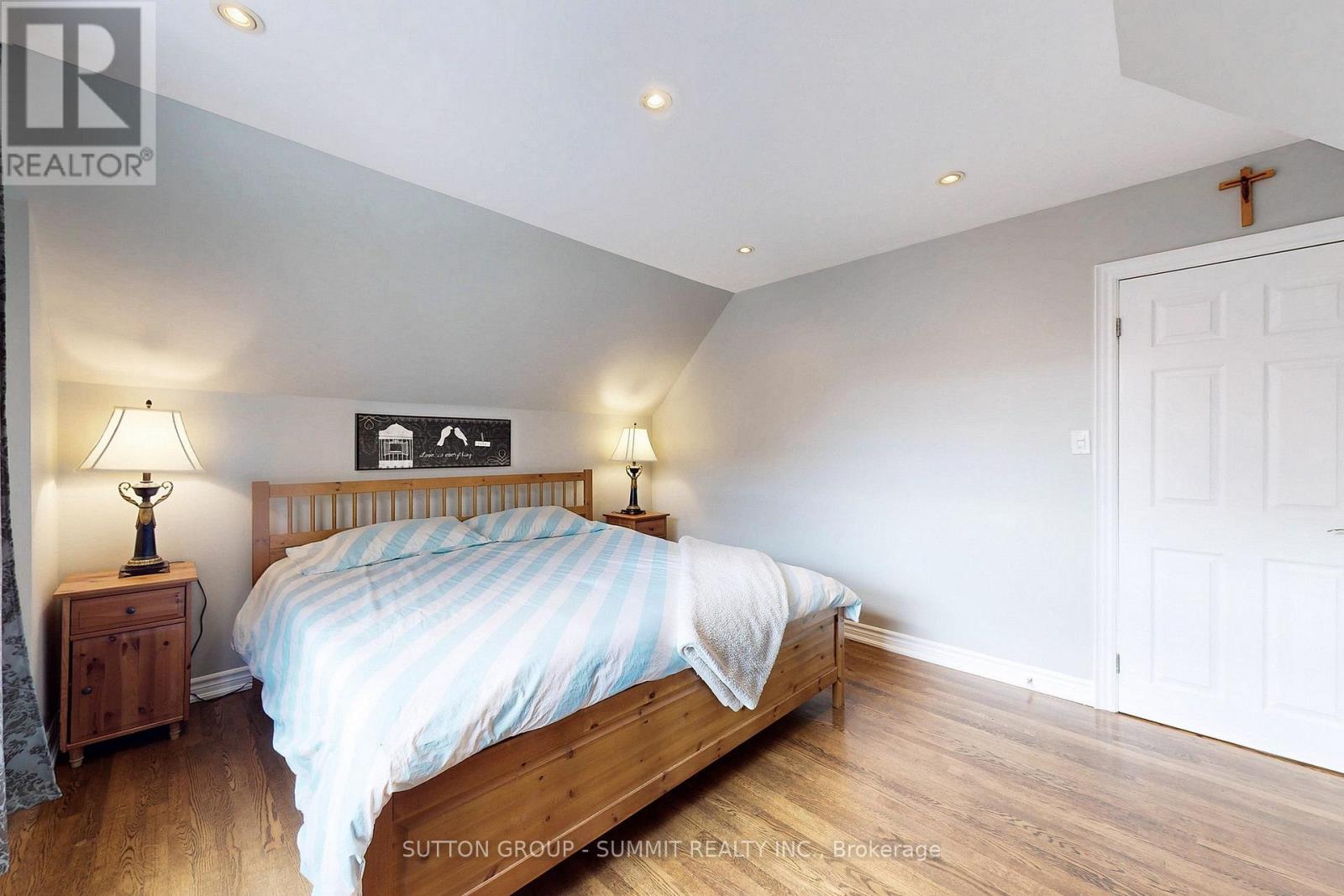 2225 Rambo Road, Mississauga, Ontario  L4Y 1X8 - Photo 31 - W12887550