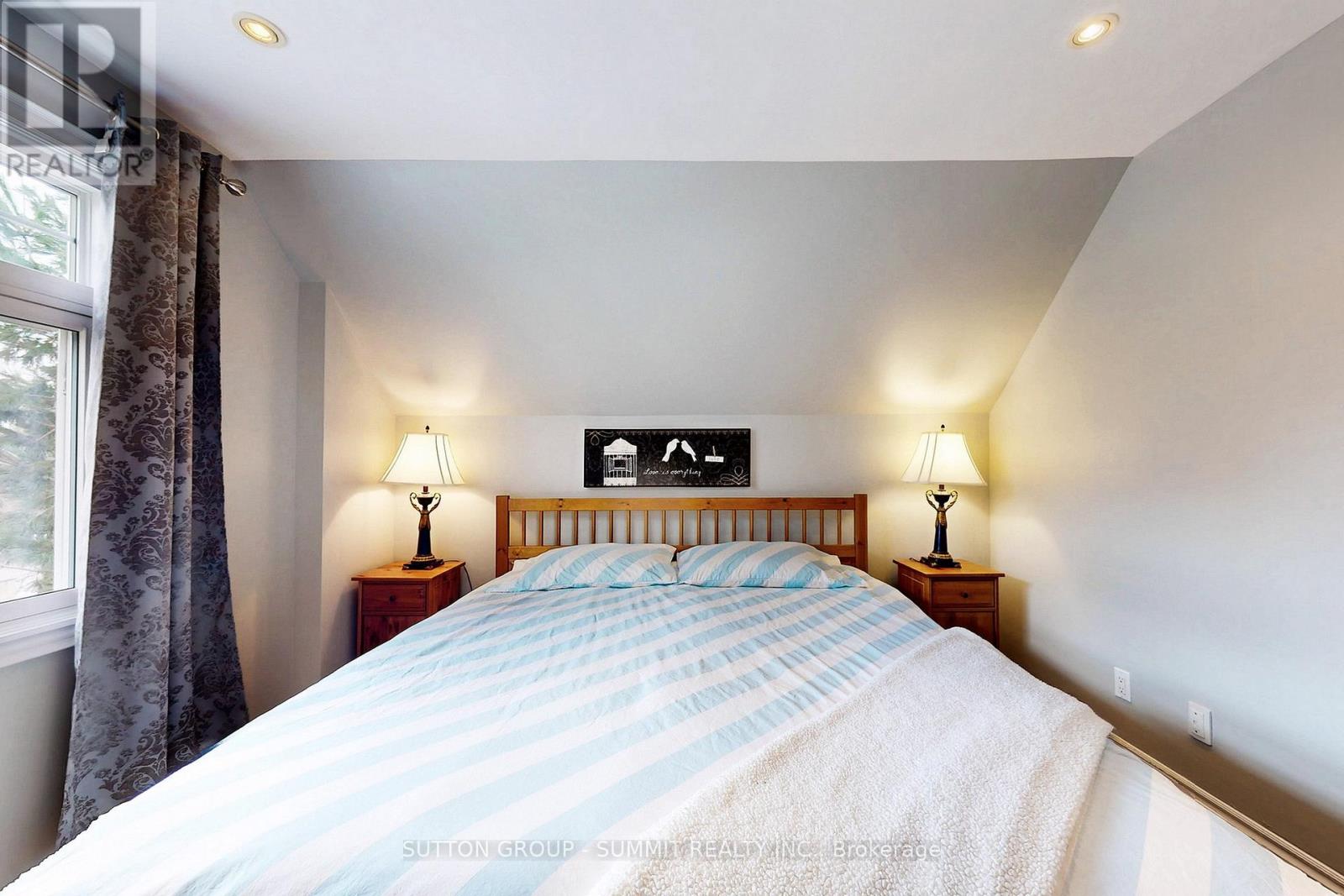 2225 Rambo Road, Mississauga, Ontario  L4Y 1X8 - Photo 32 - W12887550