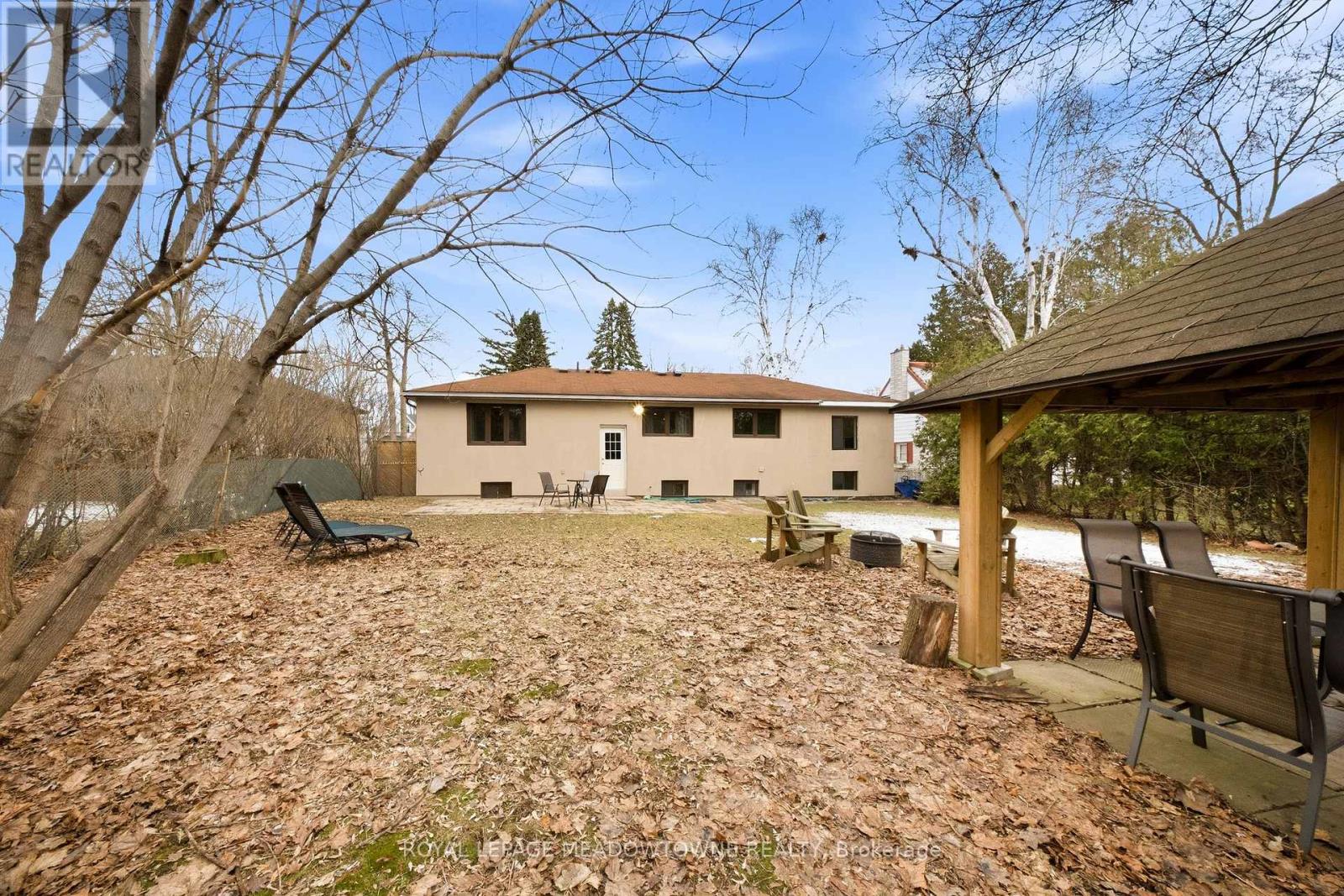 208 Glen Oak Drive, Oakville (Wo West), Ontario  L6K 2J2 - Photo 43 - W12887614