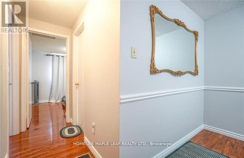 113 - 113 Ashton Crescent, Brampton, Ontario  L6S 3J9 - Photo 19 - W12887666