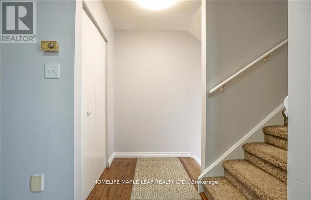 113 - 113 Ashton Crescent, Brampton, Ontario  L6S 3J9 - Photo 6 - W12887666