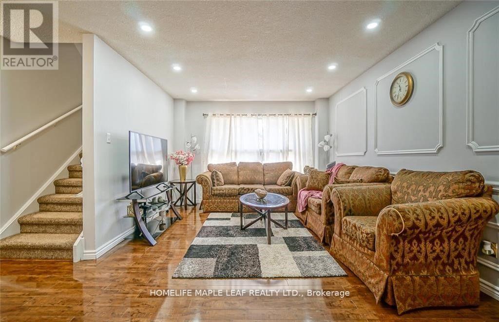 113 - 113 Ashton Crescent, Brampton, Ontario  L6S 3J9 - Photo 7 - W12887666