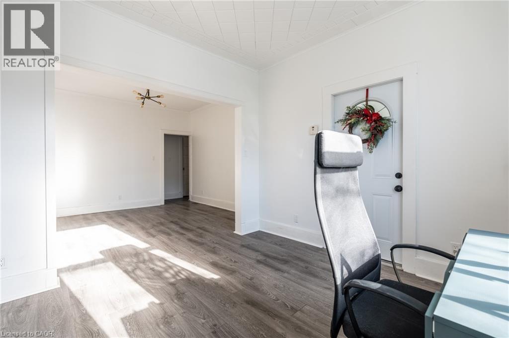 388 Charlton Avenue W, Hamilton, Ontario  L8P 2E7 - Photo 9 - 40798272