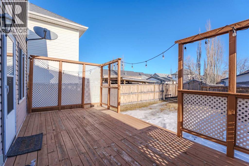 68 Bridleridge Gardens Sw, Calgary, Alberta  T2Y 4C9 - Photo 32 - A2287128