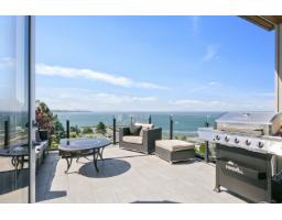 15095 ROYAL AVENUE, White Rock, British Columbia