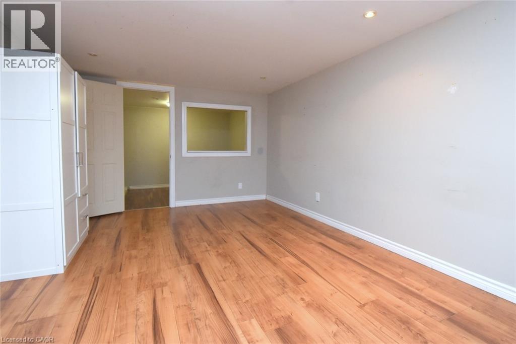 150 Gateshead Crescent Unit# 122, Stoney Creek, Ontario  L8G 4A7 - Photo 27 - 40810806