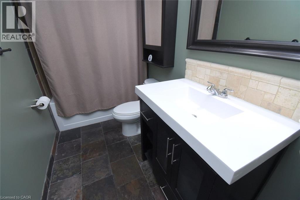 150 Gateshead Crescent Unit# 122, Stoney Creek, Ontario  L8G 4A7 - Photo 23 - 40810806