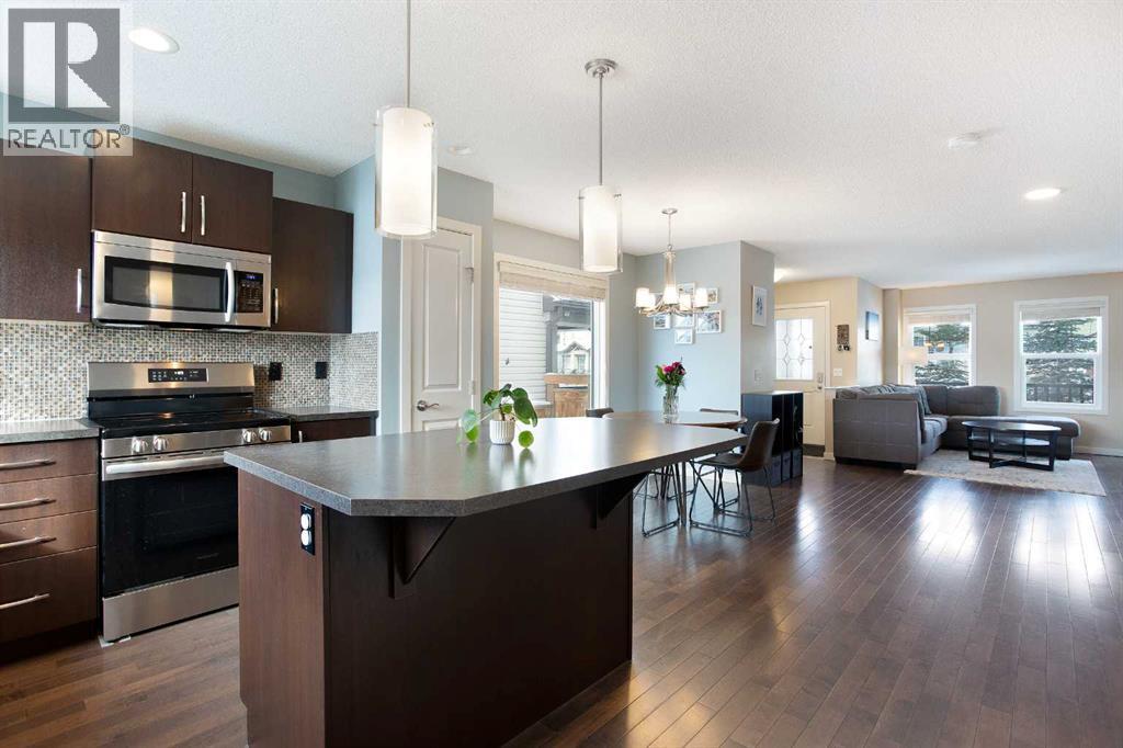 31 Sunset Link, Cochrane, Alberta  T4C 0L9 - Photo 14 - A2292601