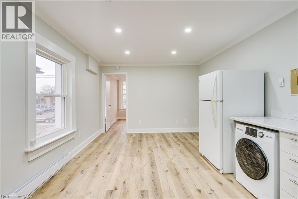 33 Albion Street Unit# Upper, Brantford, Ontario  N3T 3L9 - Photo 9 - 40812538