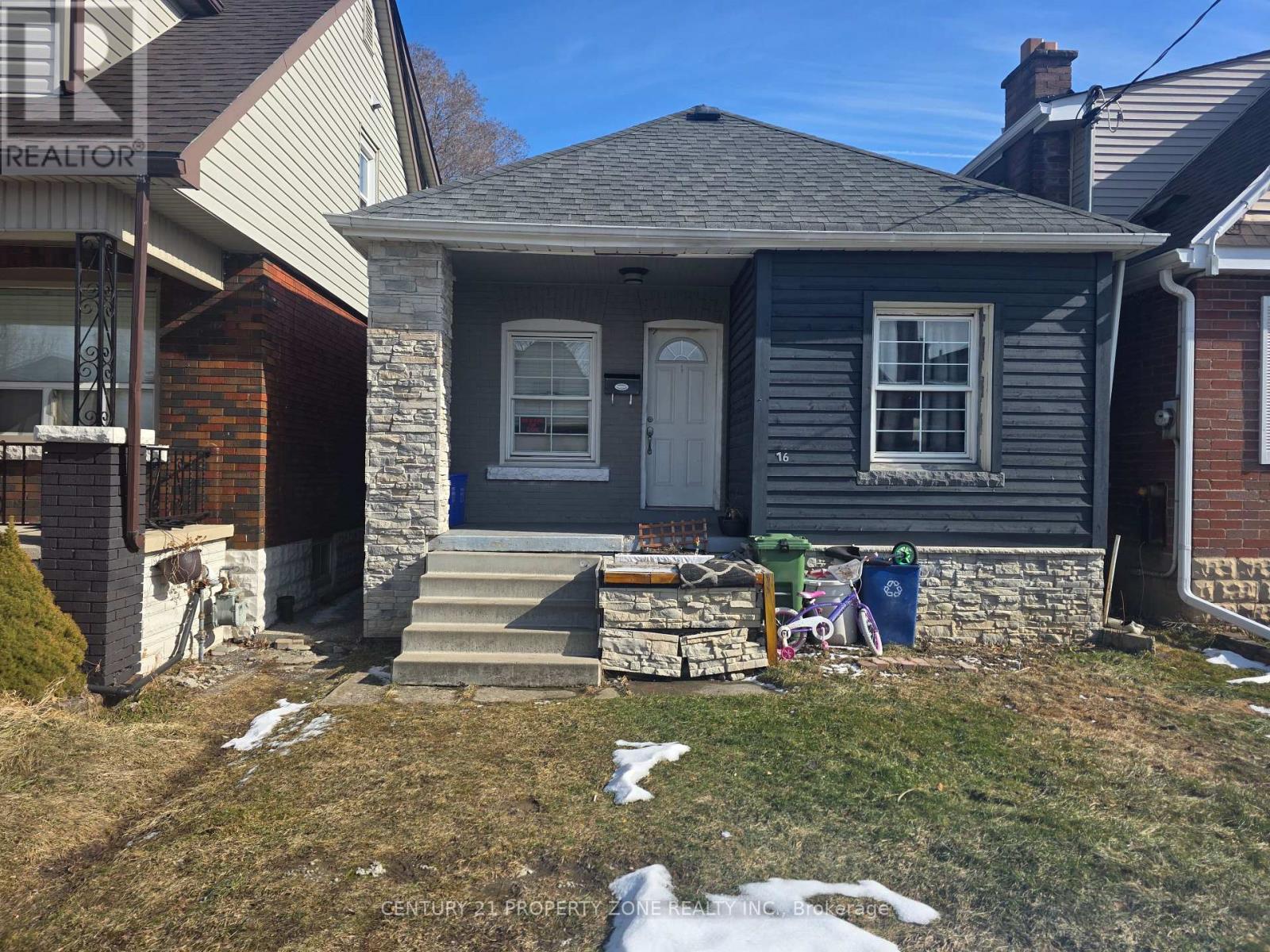 116 BARONS AVENUE N, Hamilton, Ontario