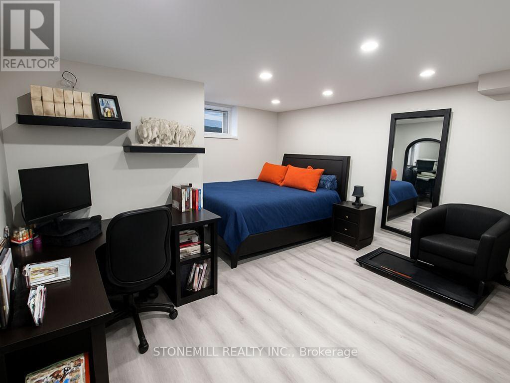 Lower - 368 Mountain Brow Boulevard, Hamilton, Ontario  L8T 1A6 - Photo 10 - X12887472