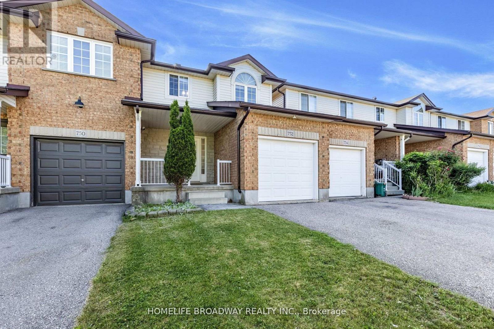 752 Paris Boulevard, Waterloo, Ontario  N2T 2Y1 - Photo 4 - X12887540