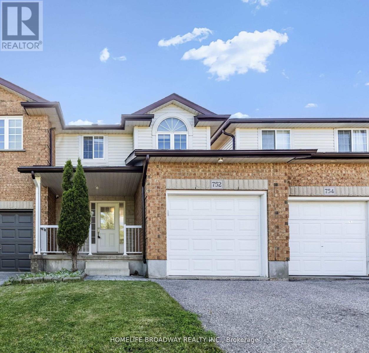 752 Paris Boulevard, Waterloo, Ontario  N2T 2Y1 - Photo 3 - X12887556