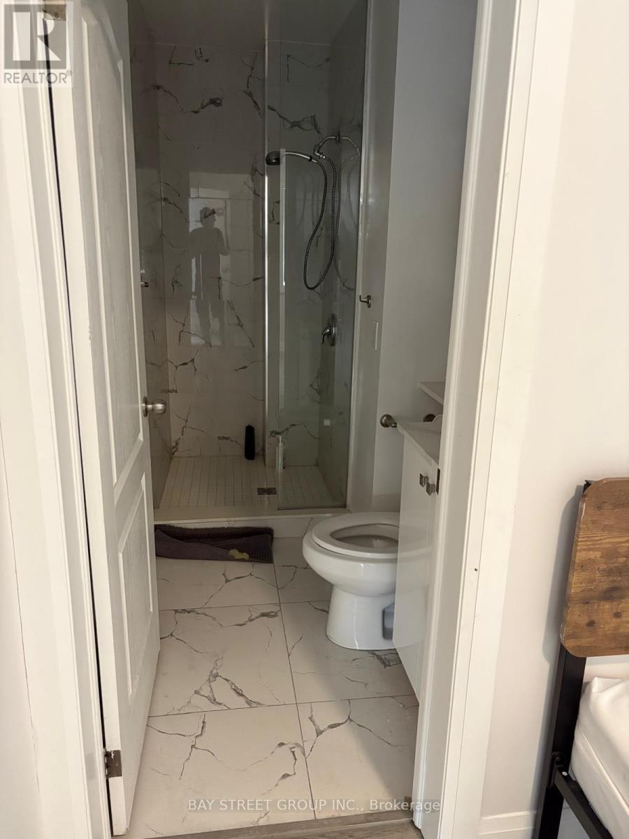 Unit E - 5757 Stanley Avenue, Niagara Falls, Ontario  L2G 3X6 - Photo 5 - X12887626