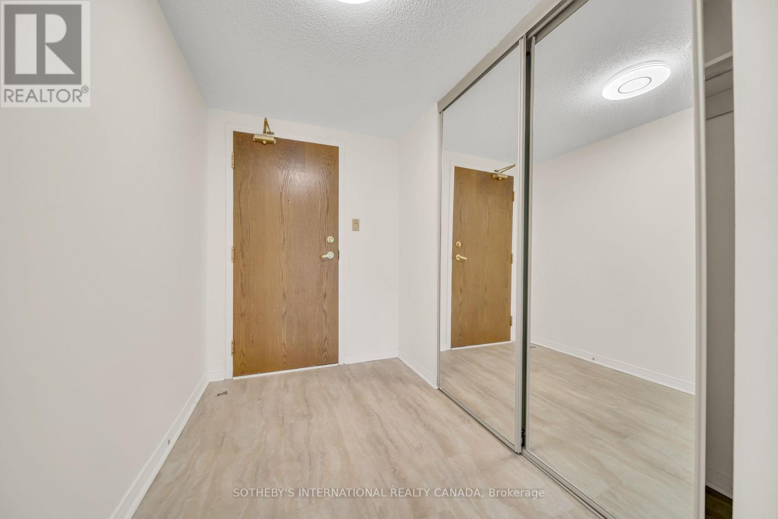 312 - 3227 King Street, Kitchener, Ontario  N2A 3Z9 - Photo 6 - X12887638