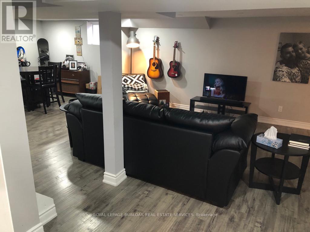 Lower - 15 Michael Avenue, Hamilton (Berrisfield), Ontario  L8T 2Y2 - Photo 6 - X12887642